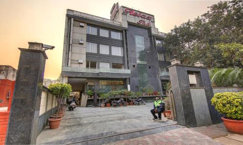 Treebo Tryst Relax Inn Patel Nagar photo 1