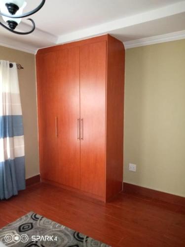 3 bedrooms exclusive house in Mass Media