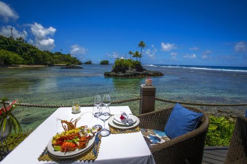 plage, Seabreeze Resort Samoa – Exclusively for Adults in Matatufu