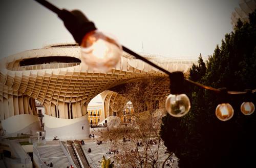 Oasis Backpackers' Hostel Sevilla & Coworking - image 12