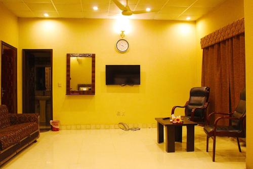 Fasilitas, Hotel Day inn in Lahore