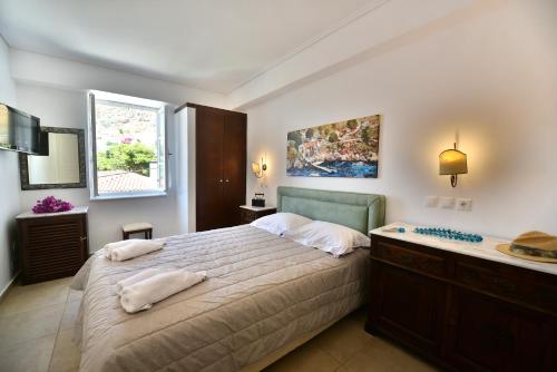Mistral Hotel - image 14