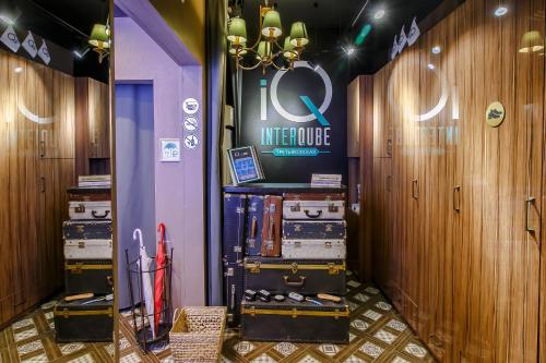 Capsule Hotel InterQUBE Tretyakovskaya Moscow 