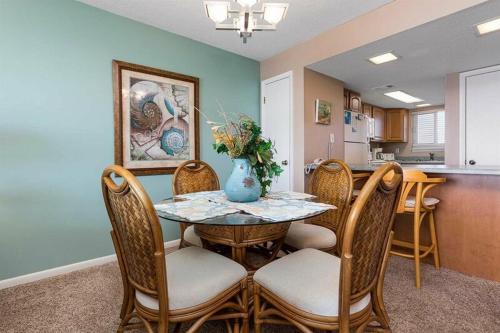 Driftwood Towers by Meyer Vacation Rentals - image 6