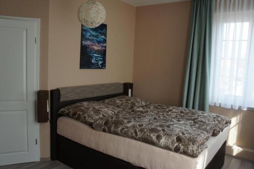 Standard Double Room with Private Bathroom room in Pension No. 55