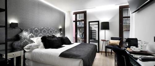 Pension Ama Bilbao, Bilbao (photo 10)