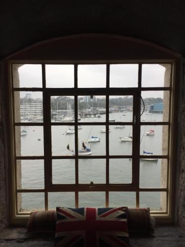 Royal William Yard Apartments - image 13