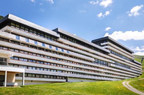 SOWELL RESIDENCES Cret Voland