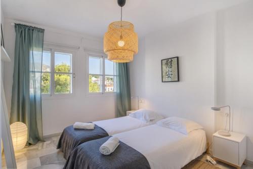 La Cornisa Luxury Apartment - image 2