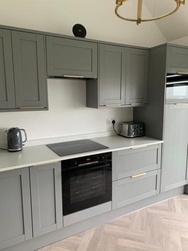 Kitchen, Beach View Apartment with balcony and sea view - pet friendly in Jubilee