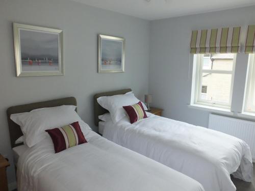 Picture of Luxury Riverbank Apartment, Nairn