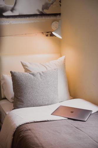 room007 Select Sol - image 7