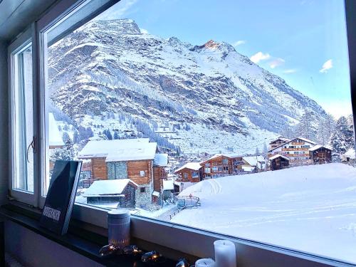 Studio MIA - Cosy & Comfortable - Glacier Paradise, Zermatt (photo 2)