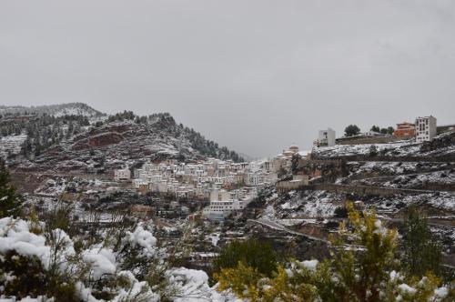 Buhardilla rústica muy acogedora (Buhardilla rustica muy acogedora) in 比利亞耶爾莫薩德爾里奧