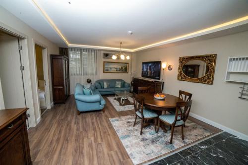 The Charm Hotel - Old City - image 10