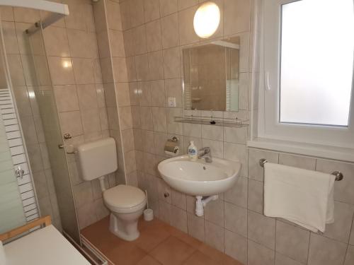 Gyöngyvirág Apartmanház