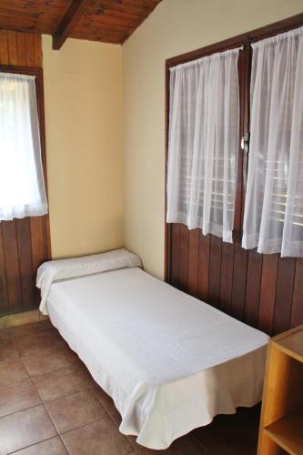 1 twin bed