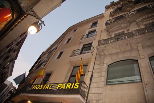 Hostal Paris - image 14