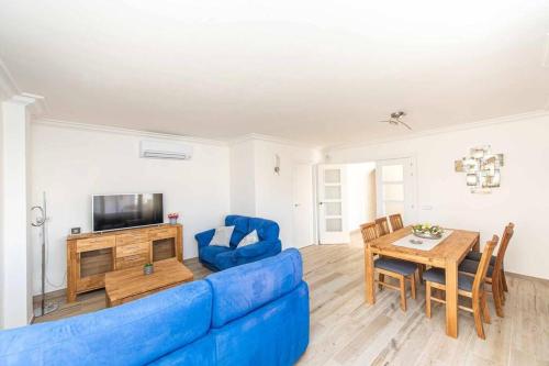 Villa Varon Blue - image 3