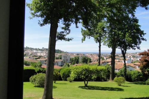 Ciboure:T2, proximité golf et plages, vue sur mer