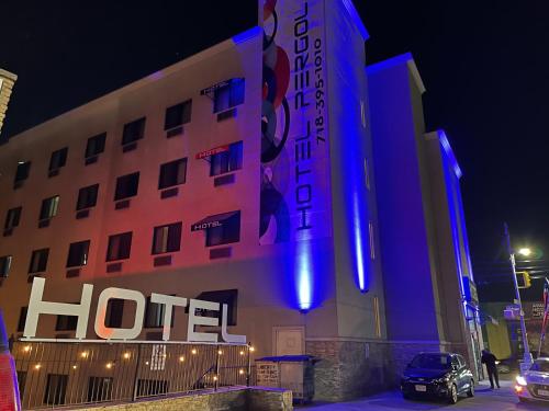 Widok z zewnątrz, Hotel Pergola Jamaica JFK in Lotnisko John F. Kennedy