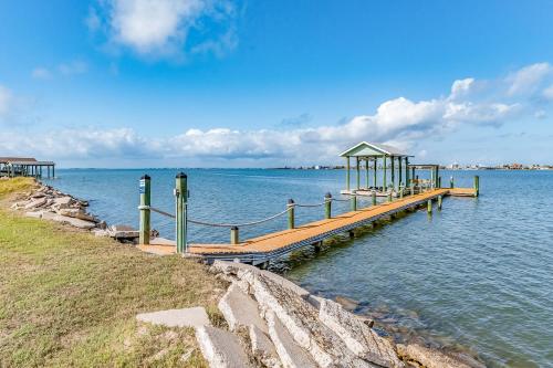 Little House on the Bay