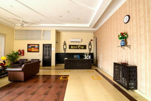 Hotel One Multan Lalazaar