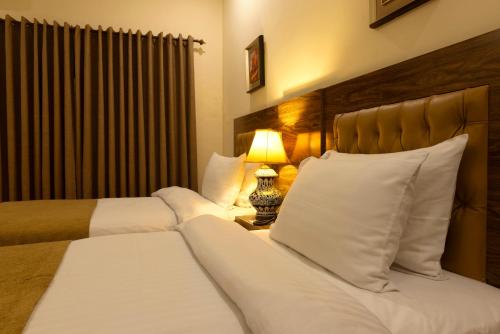 Hotel One Lalazar Multan image 23