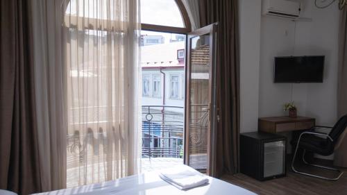Royal Venezia Hotel – Batumi, IL