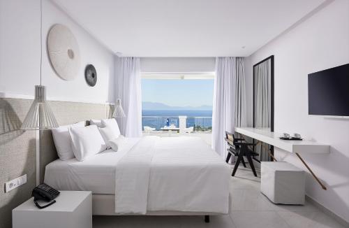 Deluxe Junior Suite with Sea View