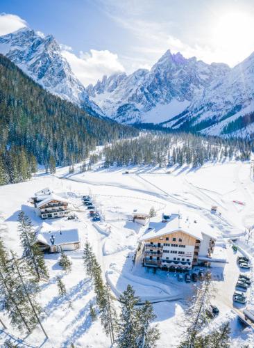 Hotel Dolomitenhof S.R.L.