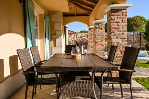 Luxury Villa Kras - image 2