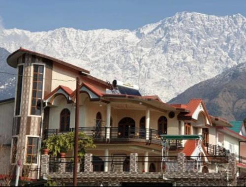 NITHYA Hill View Homestay