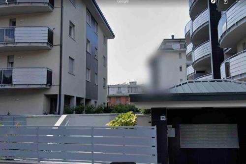  Fabio apartment near Milan and Hospitals in San Giuliano Milanese