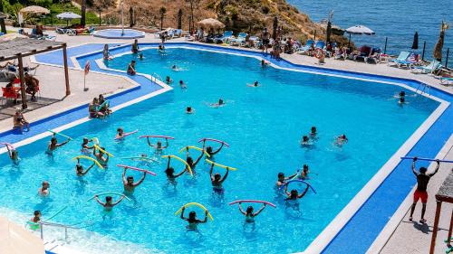 Auramar Beach Resort - image 10