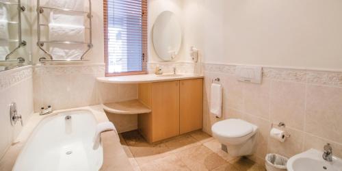 One Bedroom Apartment - fully equipped Waterfront based - image 8