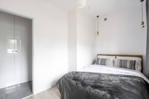 Modern & Central- Golden Apartments - City Center