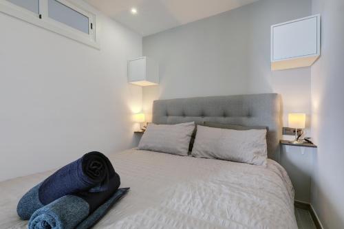 One bedroom apartment walking distance to Puerto Banus - image 5