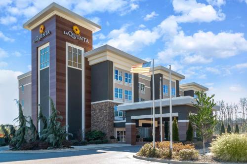 La Quinta by Wyndham Forsyth in Forsyth, USA