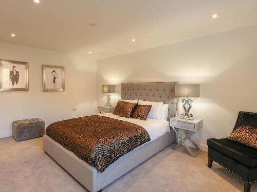 Harbourside Haven Apartment 4 - image 4