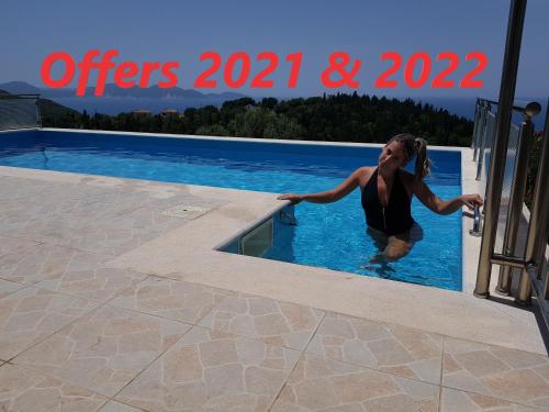  Entheos Prime View Villa in 28084 Khalikerí