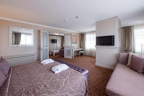 Dream Hill Business Deluxe Hotel Asia - image 7