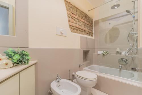 Thea Apartment