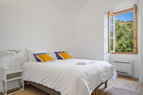 Cargèse, appartement de charme surplombant le port, Cargèse (Foto 9)