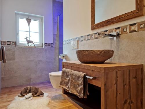 2 bedrooms, 3 beds