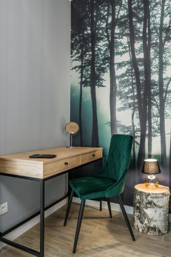 Apartment Poznan Grunwald by Renters - image 12
