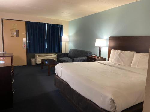 Econo Lodge Inn & Suites Rehoboth Beach