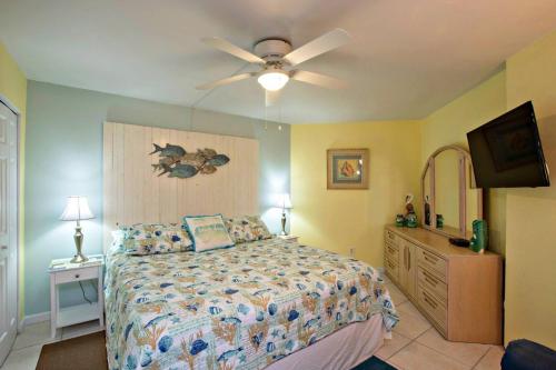 Sunglow Resort Condo Unit 905 in Daytona Beach Shores, USA