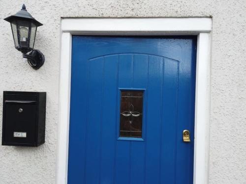 Modern Self Contained 1 Bedroom Apartment - Roath, Cardiff, South Wales