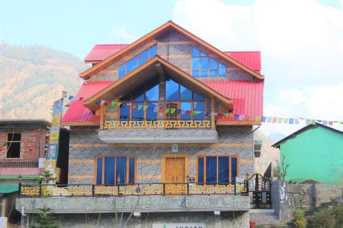 Ama_home_stay